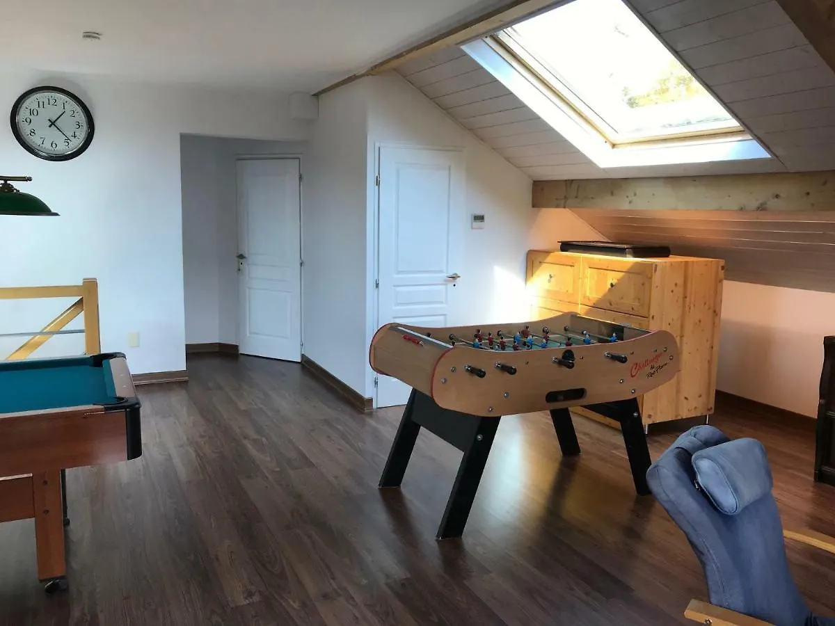 Chez Fabienne Apartment Peyrieu 0*,  France