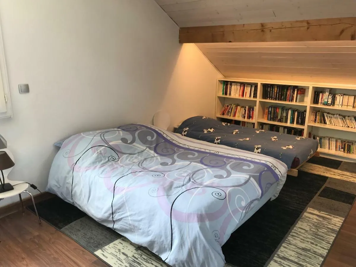 Homestay Chez Fabienne Apartment Peyrieu France